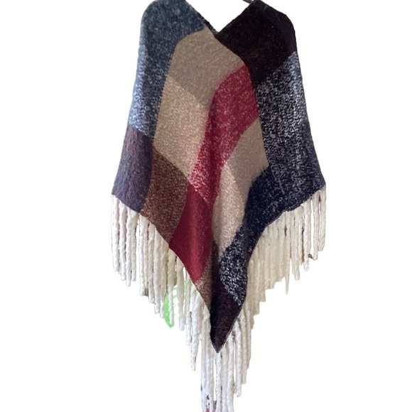 American Bears Sweaters - American Bears Stylish Fringe Trim Square Pattern Fashion Poncho  Size One Size